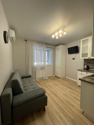 Сдам однокомнатную (1-комн.) квартиру, им. Ивана Беличенко ул, 103к1, Краснодар г