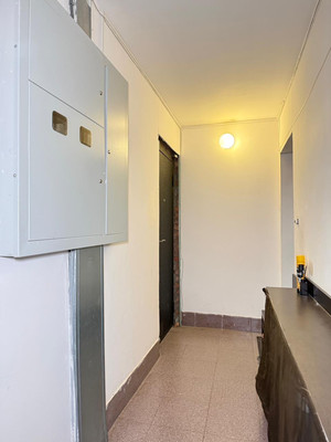 Продам трехкомнатную (3-комн.) квартиру, Атажукина ул, 103, Нальчик г