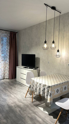 Продам однокомнатную (1-комн.) квартиру, Закатная ул, 29к1, Калининград г