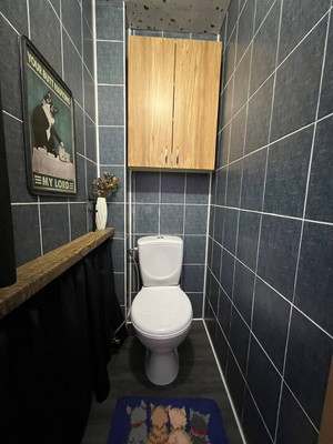 Продам трехкомнатную (3-комн.) квартиру, Аксакова ул, 82, Калининград г