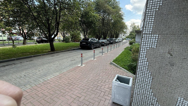 Продам трехкомнатную (3-комн.) квартиру, Аксакова ул, 82, Калининград г