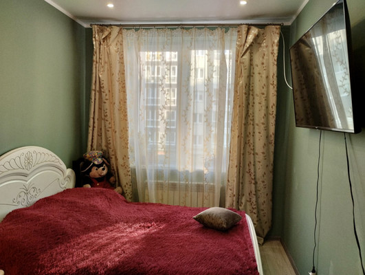 Продам двухкомнатную (2-комн.) квартиру, Минусинская ул, 3, Калининград г