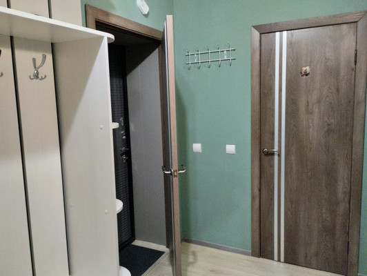 Продам двухкомнатную (2-комн.) квартиру, Минусинская ул, 3, Калининград г