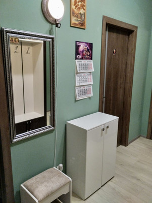 Продам двухкомнатную (2-комн.) квартиру, Минусинская ул, 3, Калининград г