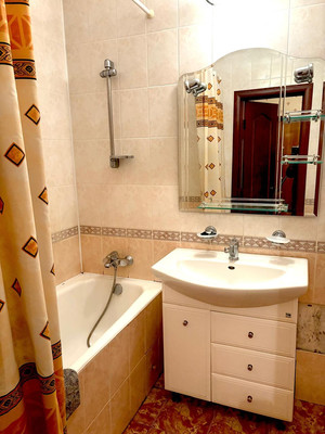 Продам двухкомнатную (2-комн.) квартиру, Мытищинская ул, 3, Троицкое с