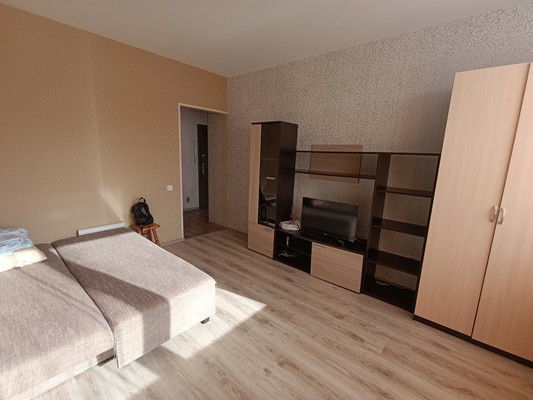 Продам однокомнатную (1-комн.) квартиру, Аксакова ул, 77, Калининград г