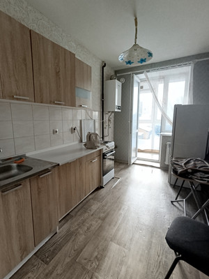 Продам однокомнатную (1-комн.) квартиру, Аксакова ул, 77, Калининград г