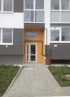 Продам однокомнатную (1-комн.) квартиру, Аксакова ул, 77, Калининград г