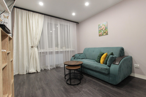 Продам двухкомнатную (2-комн.) квартиру, Петра Смородина ул, 4, Санкт-Петербург г