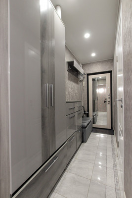 Продам двухкомнатную (2-комн.) квартиру, Петра Смородина ул, 4, Санкт-Петербург г