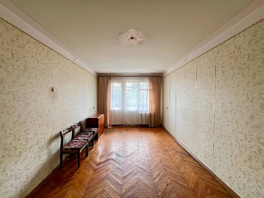 Продам двухкомнатную (2-комн.) квартиру, Ингушская ул, 1, Нальчик г