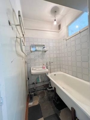 Продам двухкомнатную (2-комн.) квартиру, Ингушская ул, 1, Нальчик г