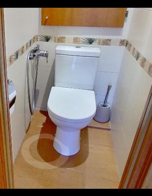 Продам двухкомнатную (2-комн.) квартиру, Хромова ул, 7/1к1, Москва г