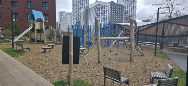 Продам двухкомнатную (2-комн.) квартиру, Петра Алексеева ул, 12, Москва г