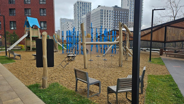 Продам двухкомнатную (2-комн.) квартиру, Петра Алексеева ул, 12, Москва г