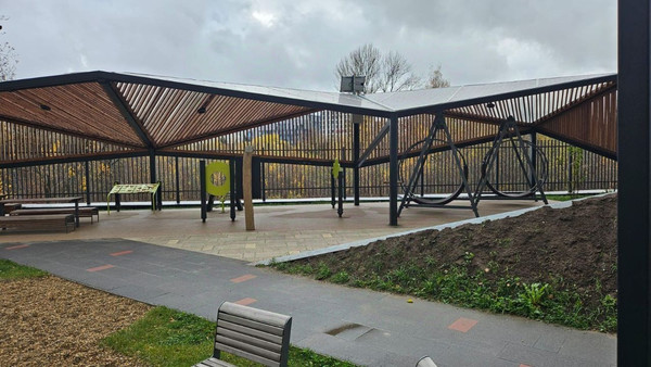 Продам двухкомнатную (2-комн.) квартиру, Петра Алексеева ул, 12, Москва г