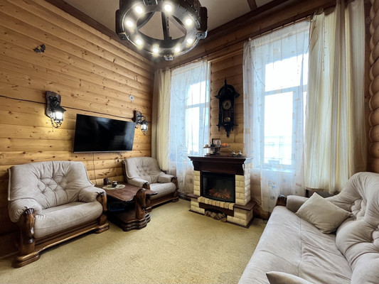 Продам комнату в 4-комн. квартире, Курляндская ул, 22-24, Санкт-Петербург г