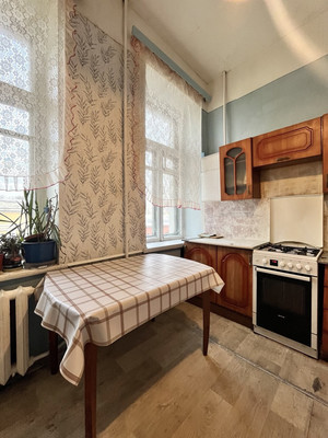 Продам комнату в 4-комн. квартире, Курляндская ул, 22-24, Санкт-Петербург г