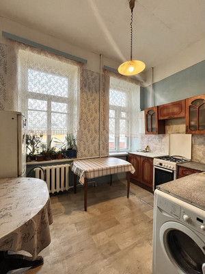 Продам комнату в 4-комн. квартире, Курляндская ул, 22-24, Санкт-Петербург г