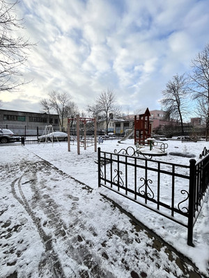 Продам комнату в 4-комн. квартире, Курляндская ул, 22-24, Санкт-Петербург г