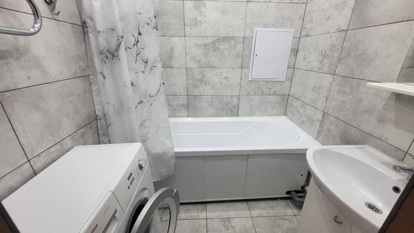 Продам однокомнатную (1-комн.) квартиру, Еременко ул, 112, Ростов-на-Дону г