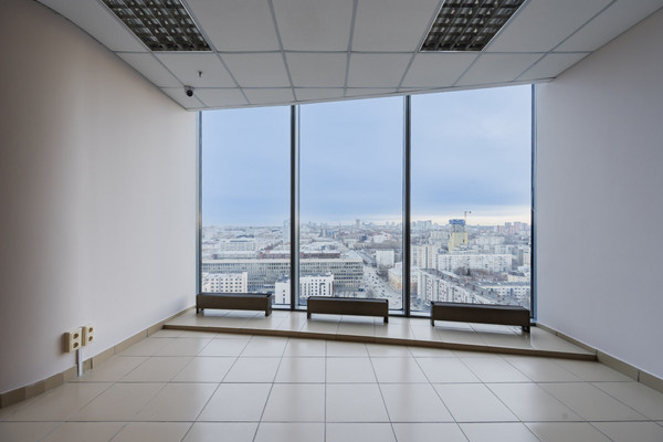 Продам коммерческое помещение 225,2 м2, Малышева ул, 51, Екатеринбург г