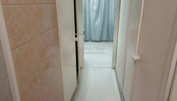 Продам однокомнатную (1-комн.) квартиру, Чертановская ул, 33к2, Москва г