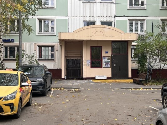 Продам трехкомнатную (3-комн.) квартиру, Братиславская ул, 31к3, Москва г