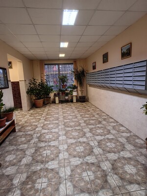 Продам двухкомнатную (2-комн.) квартиру, Обручева ул, 6, Москва г