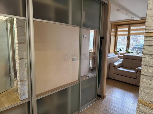 Продам двухкомнатную (2-комн.) квартиру, Шевлякова ул, 19, Люберцы г