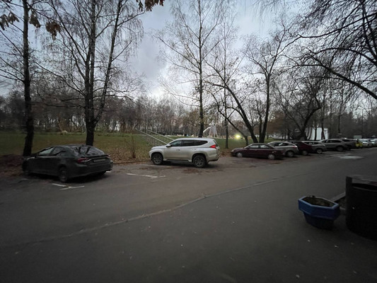 Продам трехкомнатную (3-комн.) квартиру, Академика Миллионщикова ул, 16, Москва г