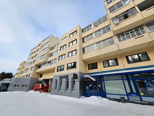 Продам торговое помещение 111,8 м2, Героев ул, 2, Костомукша г