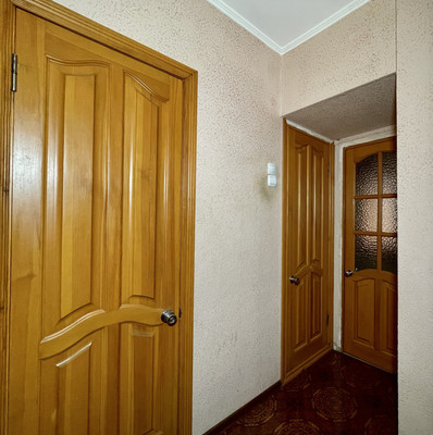 Продам двухкомнатную (2-комн.) квартиру, Ленинградская ул, 5, Волгодонск г