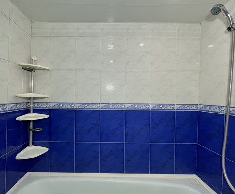 Продам двухкомнатную (2-комн.) квартиру, Ленинградская ул, 5, Волгодонск г