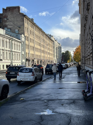 Продам трехкомнатную (3-комн.) квартиру, Заозёрная ул, 6А, Санкт-Петербург г