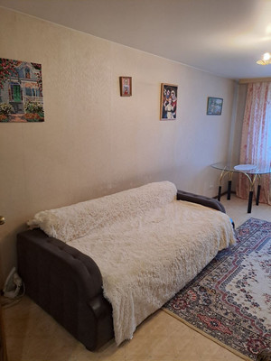 Продам двухкомнатную (2-комн.) квартиру, Совхозная ул, 3, Сокол с