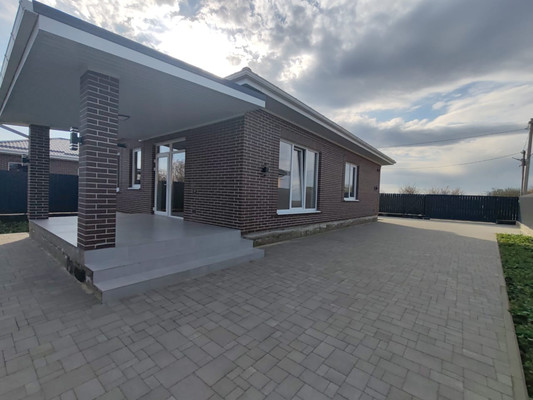 Продам дом, Центральная ул, 4, Садовый п, 0 км от города