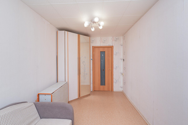 Продам трехкомнатную (3-комн.) квартиру, Таборская ул, 22, Пермь г