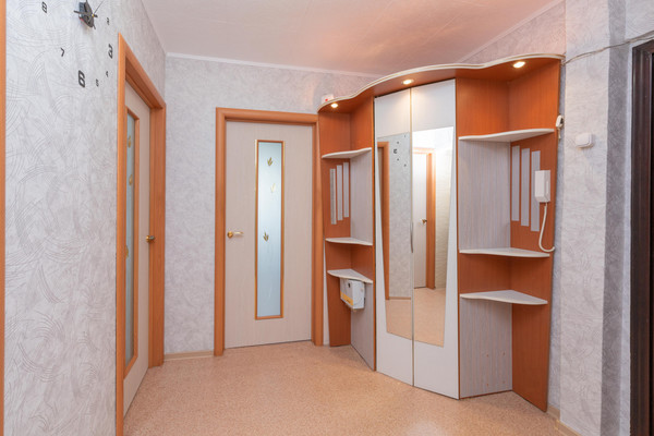 Продам трехкомнатную (3-комн.) квартиру, Таборская ул, 22, Пермь г