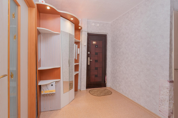 Продам трехкомнатную (3-комн.) квартиру, Таборская ул, 22, Пермь г