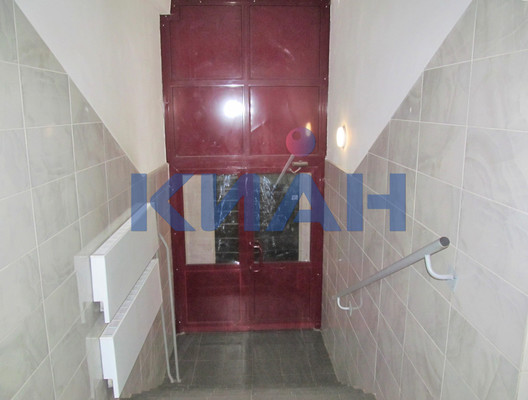 Продам трехкомнатную (3-комн.) квартиру, Устиновича ул, 1а, Красноярск г