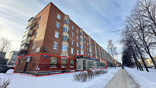 Продам коммерческое помещение 549,7 м2, Октябрьский (Октябрьский р-н) пр-кт, 1, Петрозаводск г