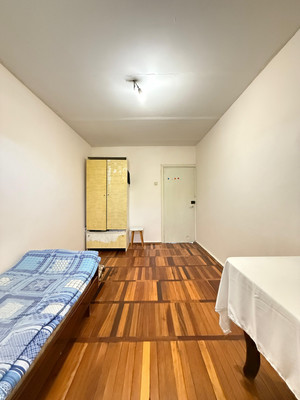 Продам трехкомнатную (3-комн.) квартиру, Ватутина ул, 23, Нальчик г