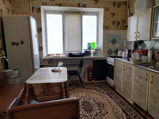 Продам многокомнатную квартиру, М.Горького ул, 362, Батайск г