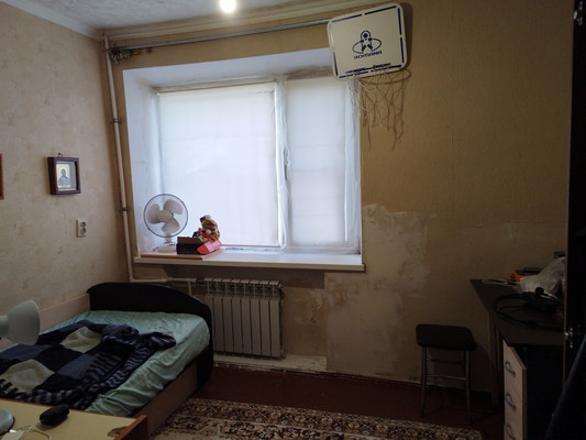 Продам многокомнатную квартиру, М.Горького ул, 362, Батайск г