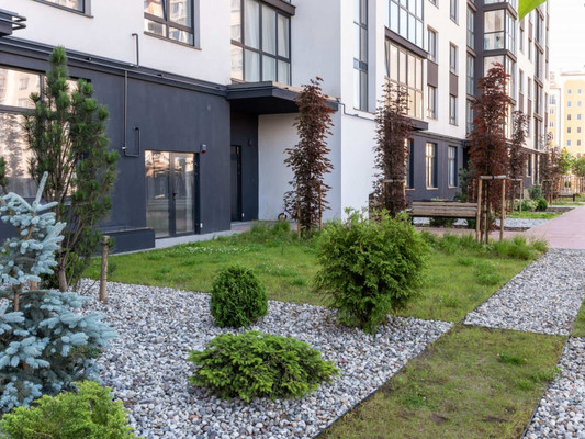 Продам трехкомнатную (3-комн.) квартиру, Арсенальная ул, 31к3, Калининград г