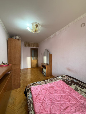 Продам двухкомнатную (2-комн.) квартиру, Ватутина ул, 25, Нальчик г