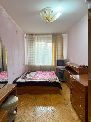 Продам двухкомнатную (2-комн.) квартиру, Ватутина ул, 25, Нальчик г