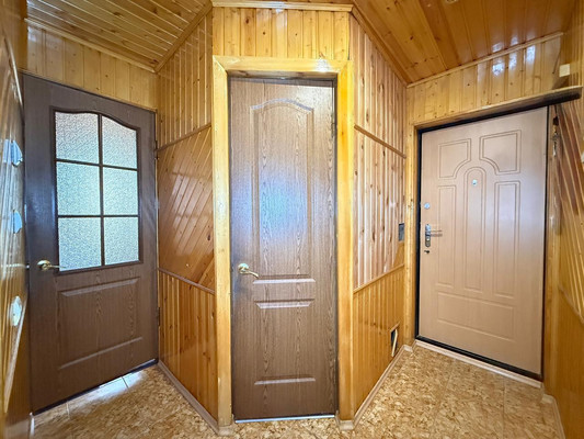 Продам двухкомнатную (2-комн.) квартиру, Ватутина ул, 25, Нальчик г