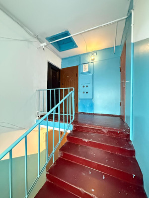 Продам двухкомнатную (2-комн.) квартиру, Ватутина ул, 25, Нальчик г